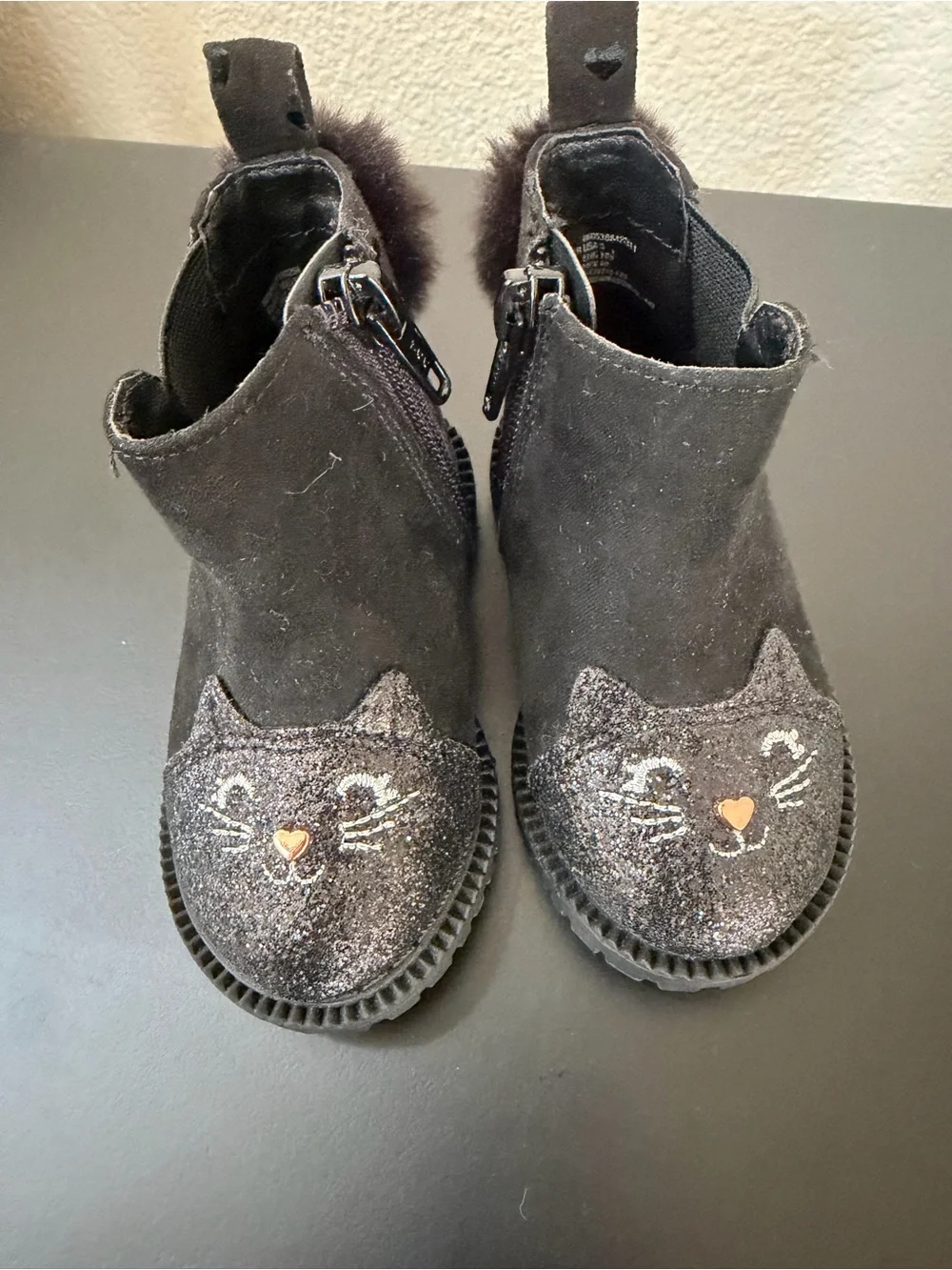 wonder nation Black Glitter Cat Accent Chelsea Boots